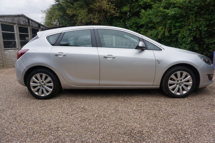 Vauxhall Astra No Deposit Finance 8