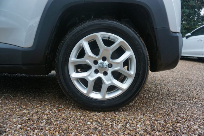 Jeep Renegade 18