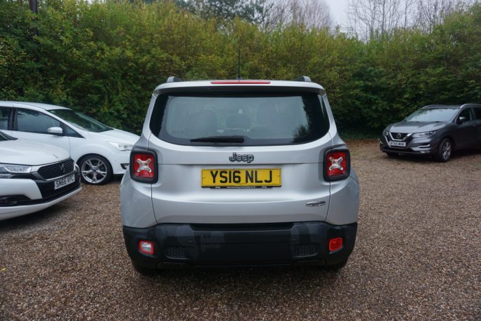 Jeep Renegade 6