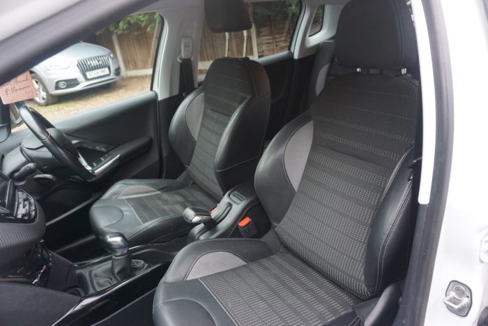 Peugeot 2008 26
